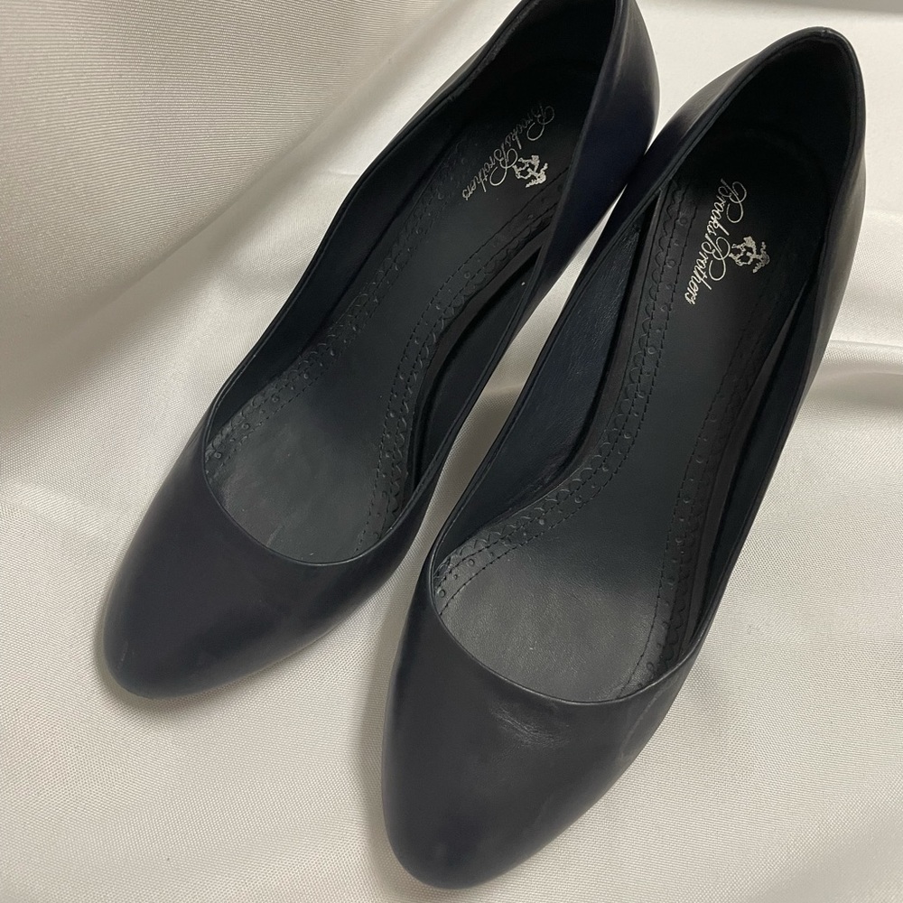 Brooks brother shoes size 8